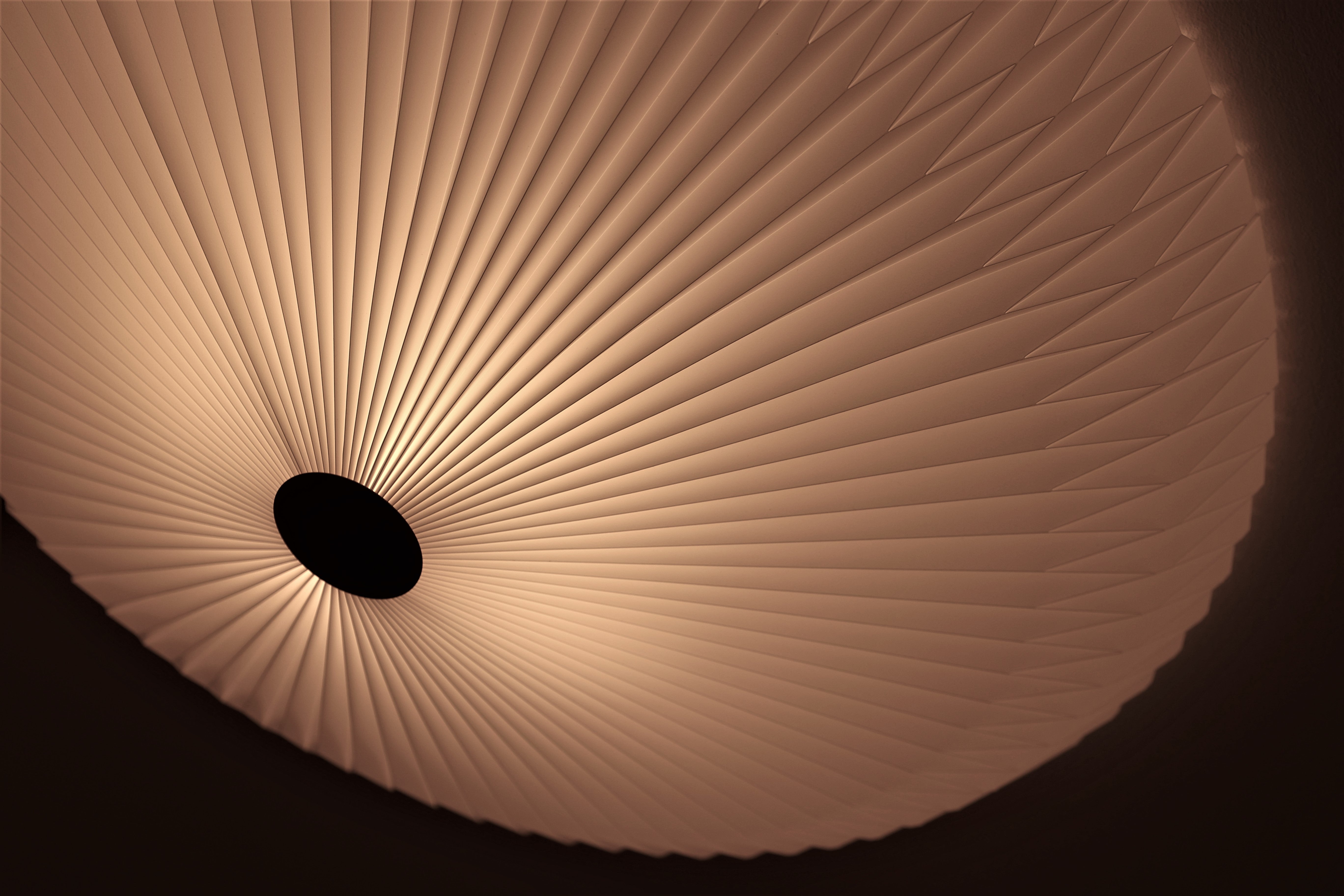 Helt tæt på Model 23 Ø60