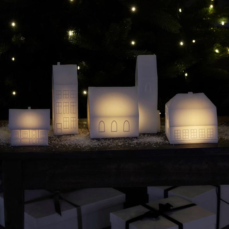 København Herregårds Villa i Hvid placeret ved andre modeller fra dens kollektion