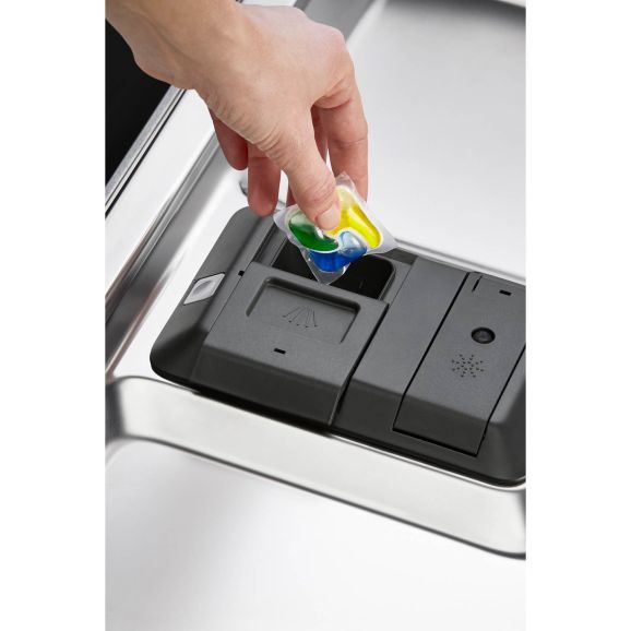 Vasketabs beholderen fra Electrolux Excellence XE75530V
