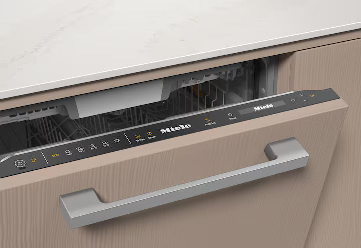 Kontrolpanelet på Miele G 7650 SCVi AutoDos