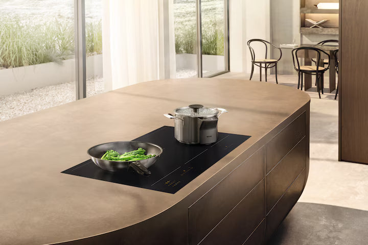 Miele KM 8595-2 FL MattFinish Induktionskogeplade i køkken