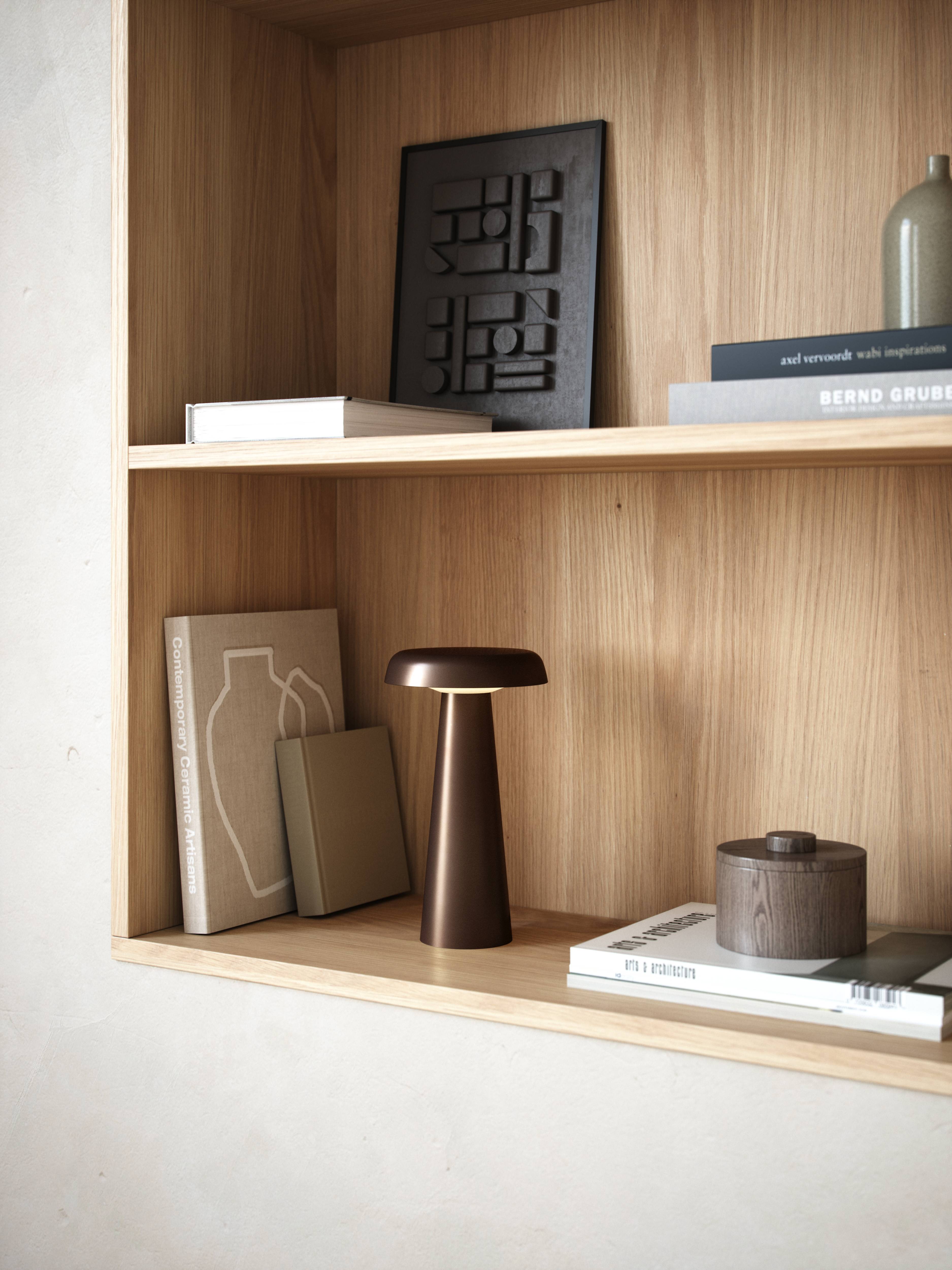 Arcello bruneret messing LED bordlampe