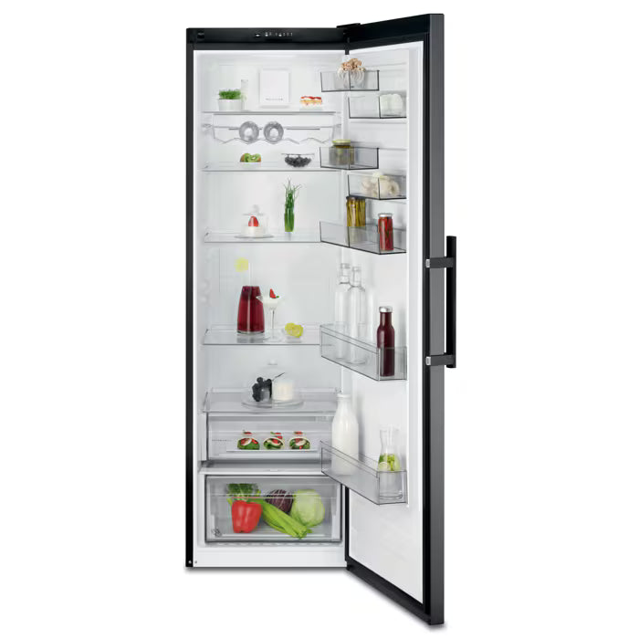 AEG RKE638E6MB 7000 MultiFlow fritstående køleskab