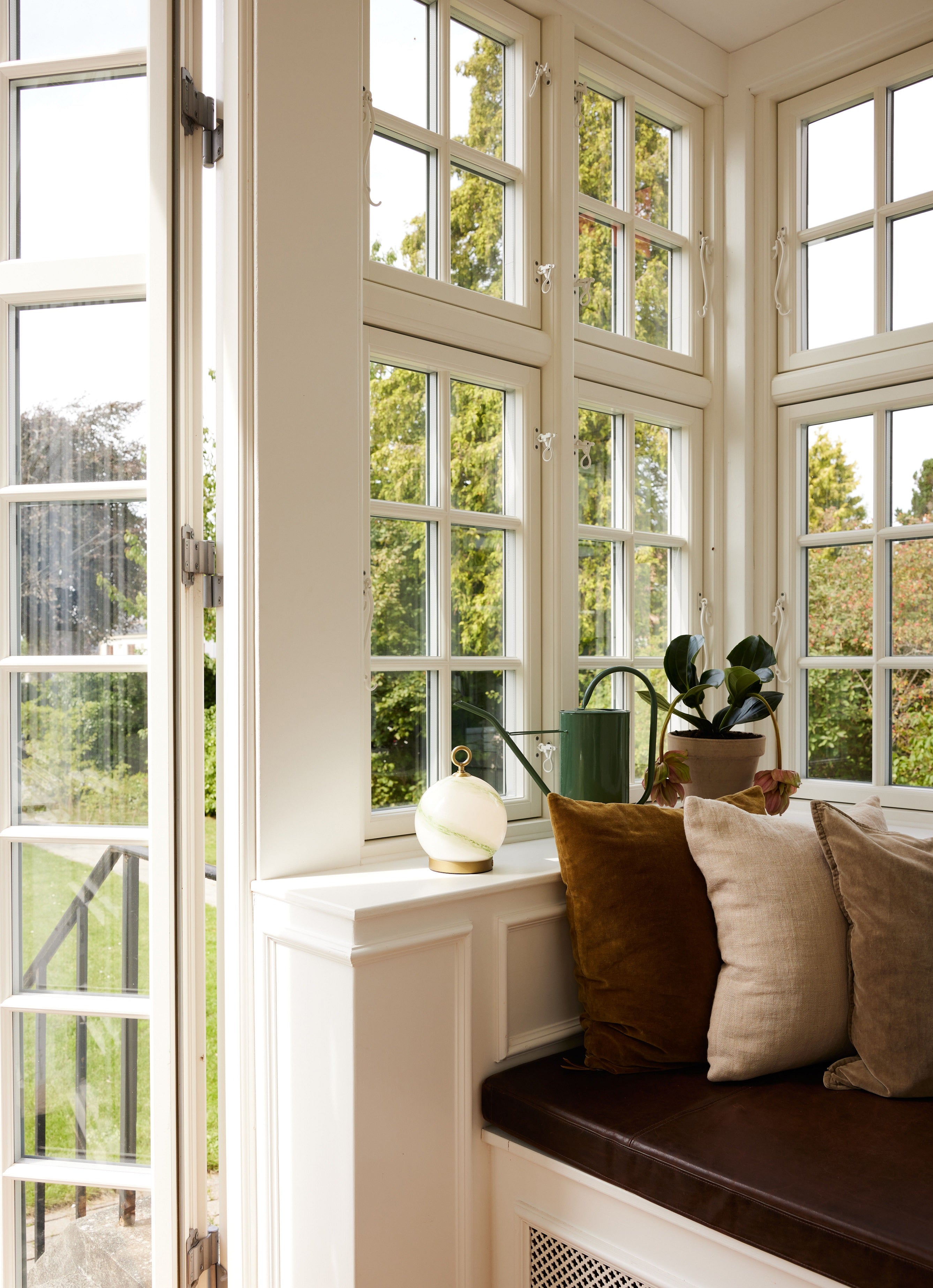 Stockholm Portable LED-bordlampe Ø15 Grøn