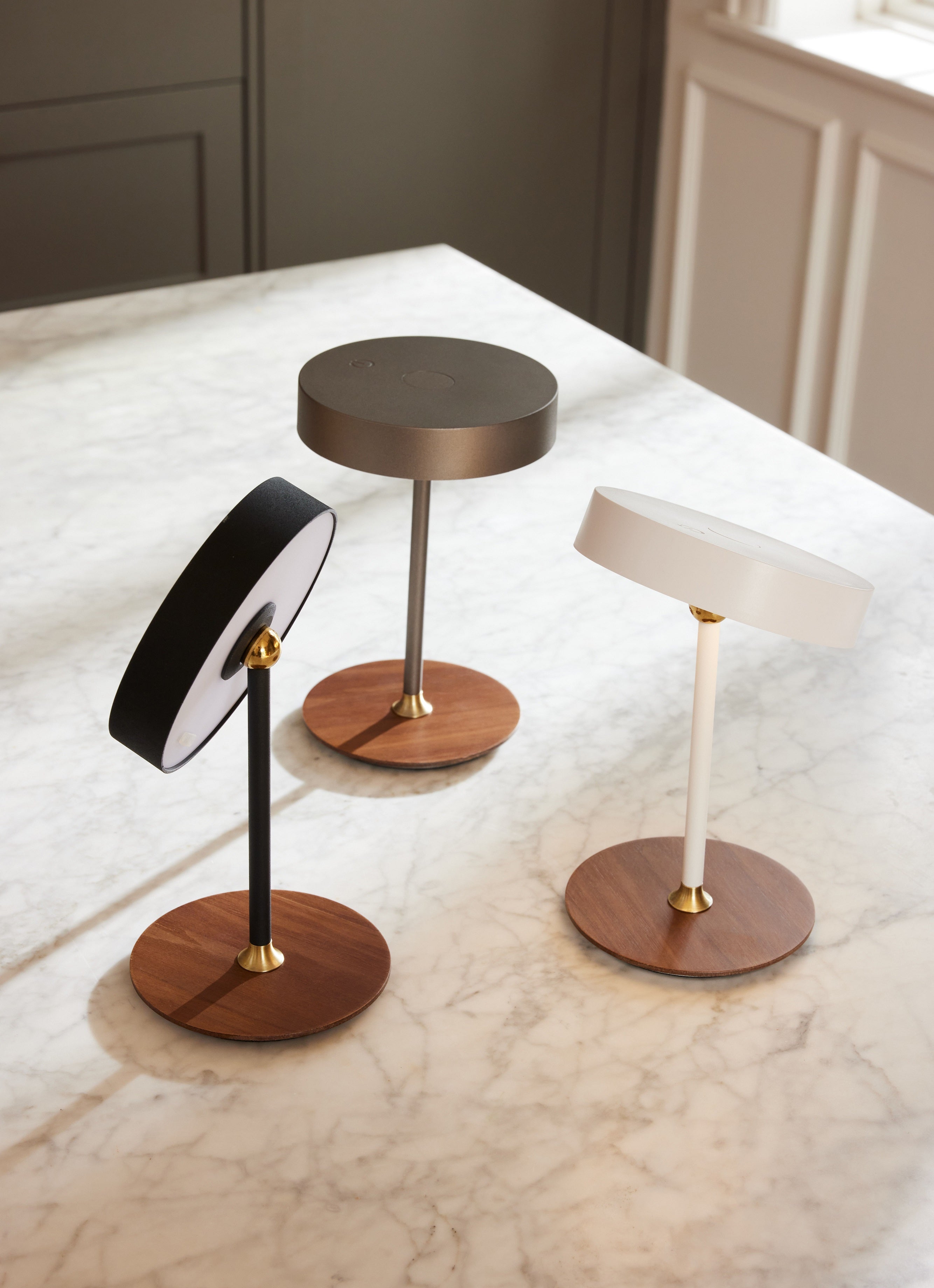 On The Move LED-bordlampe Ø13 Antique Brass