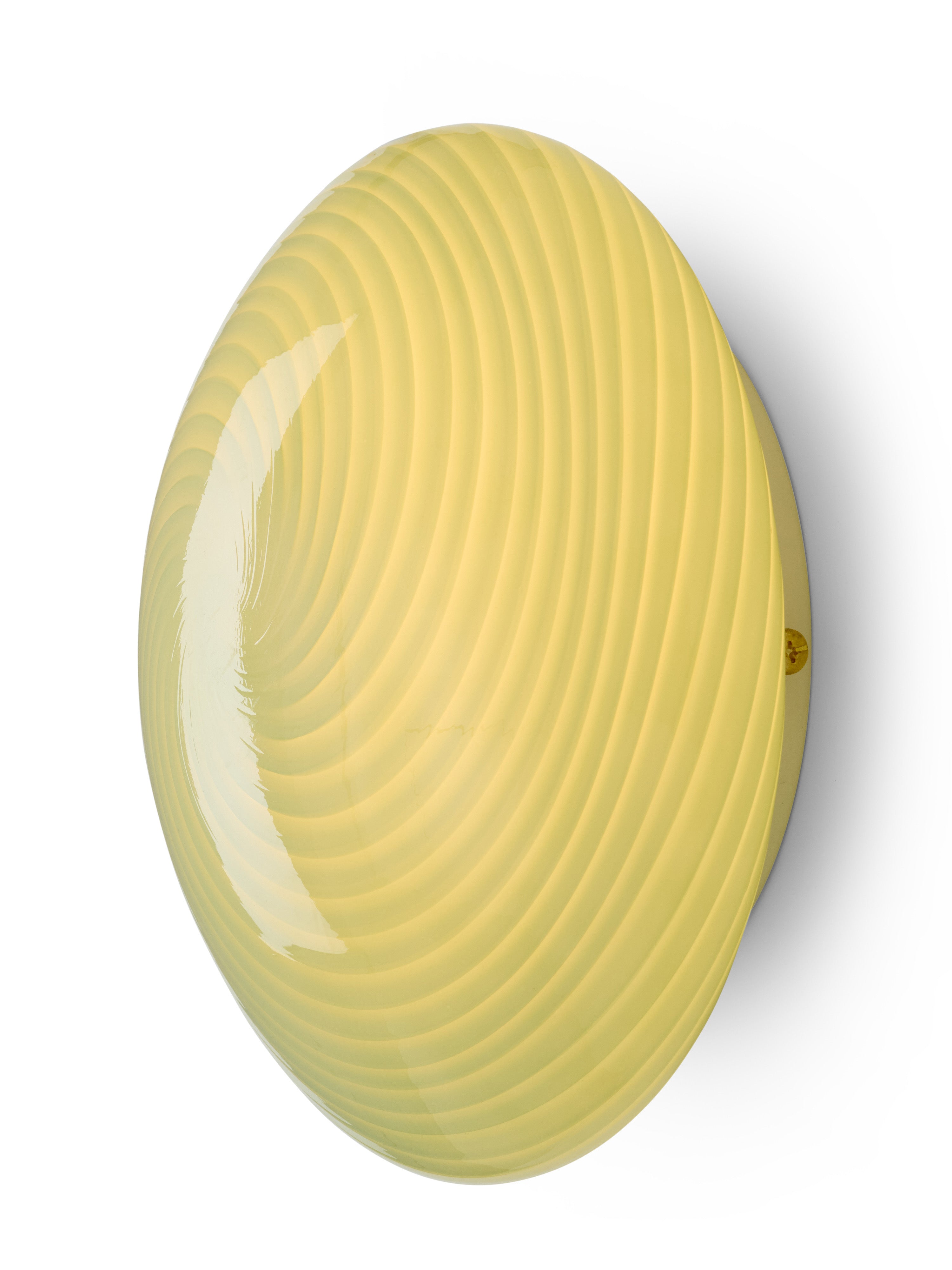 Den unikke Candy Loftslampe Ø30 i Olive hængt op af væggen