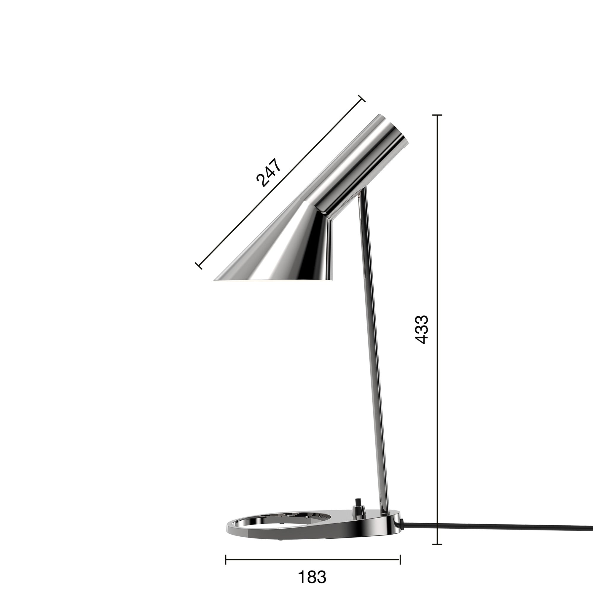 Den smukke klassisker AJ bordlampe i mini udgave i poleret stål