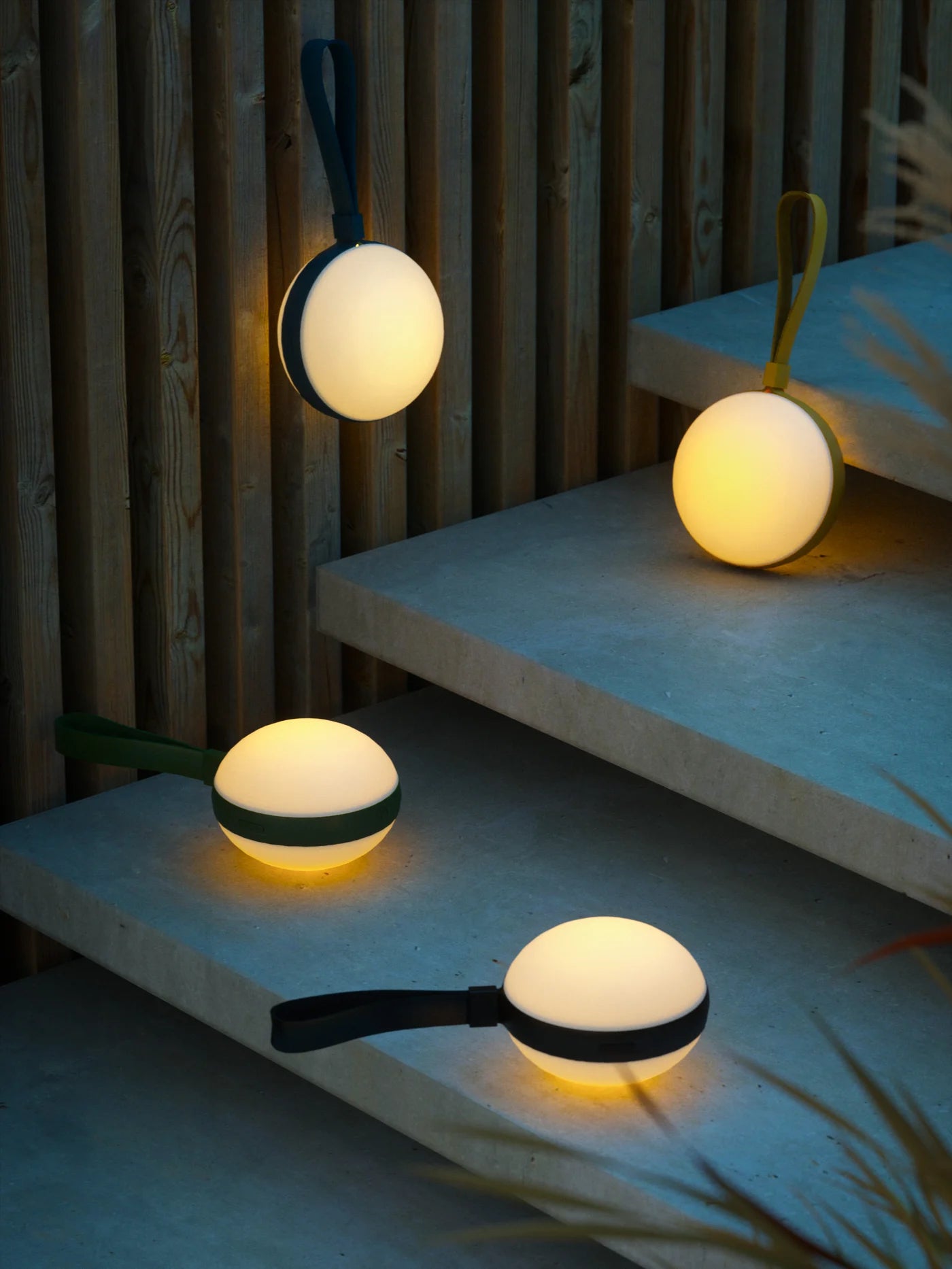 Bring To-Go 12 Batterilampe LED IP54, Hvid/gul - Nordlux