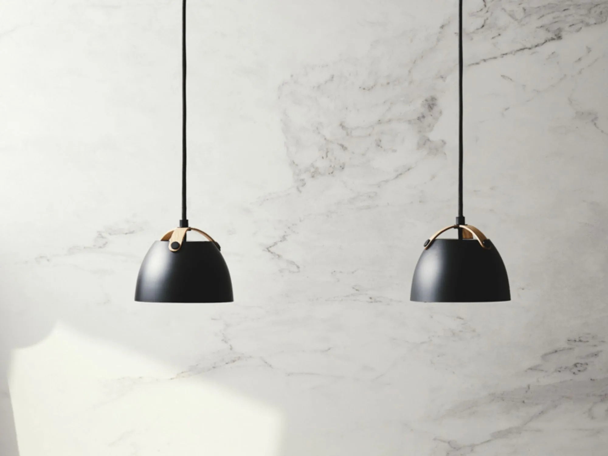 Oslo Pendel Sort Ø16 - Halo Design