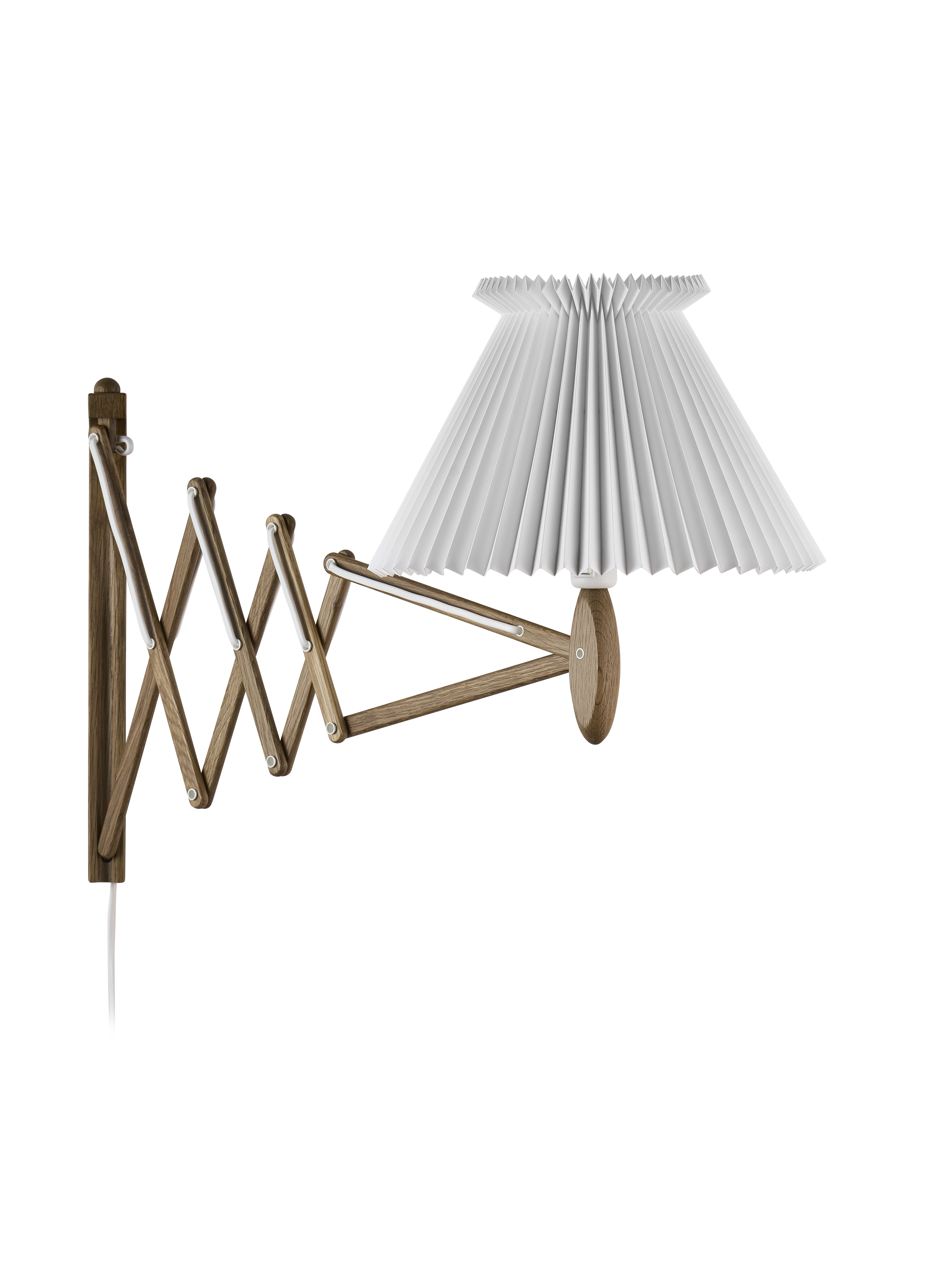LE KLINT 234-6 Sax Væglampe i Røget Eg m. Papirskærm slukket fra siden
