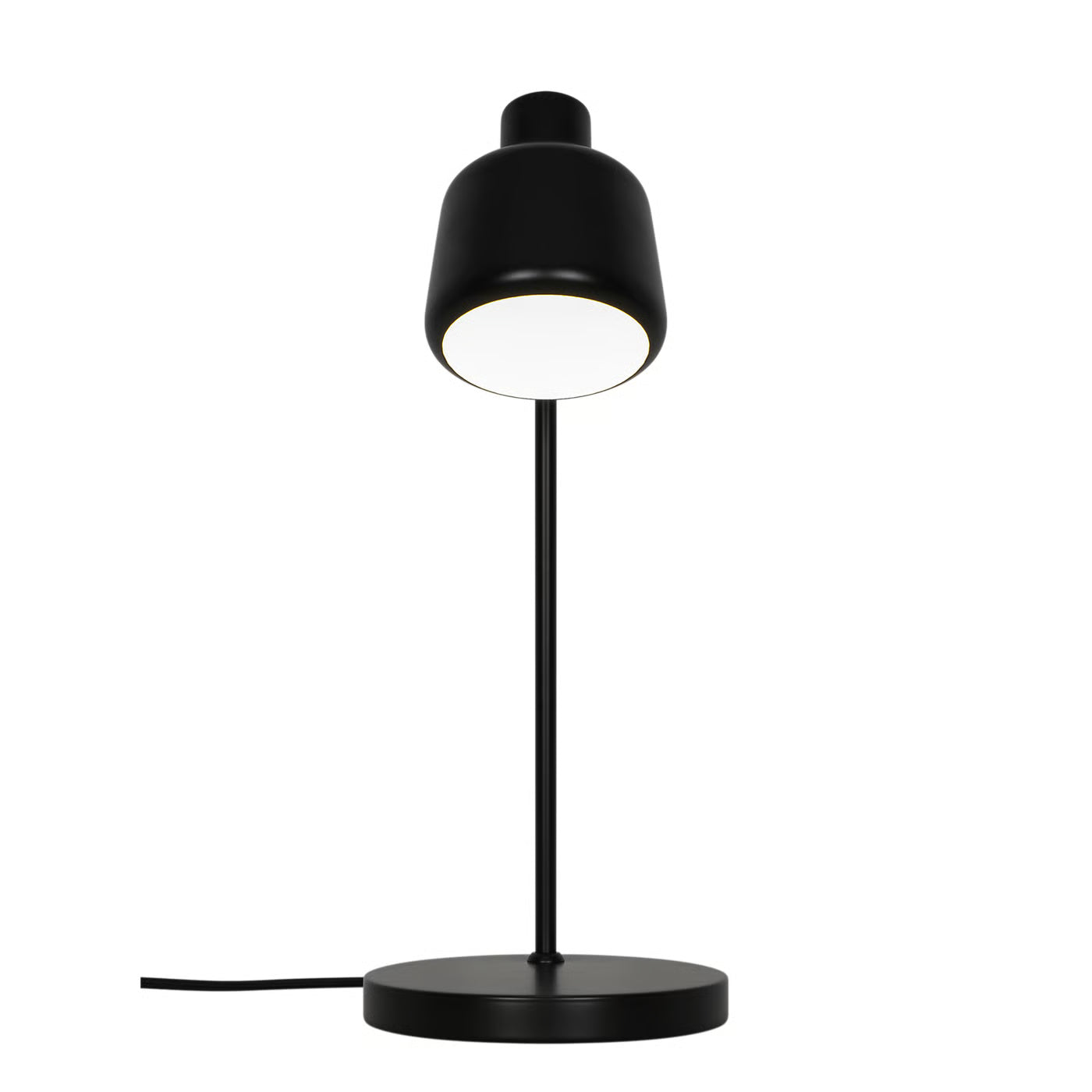 Zoomet helt ind på den unikke designet Louella Bordlampe i Sort