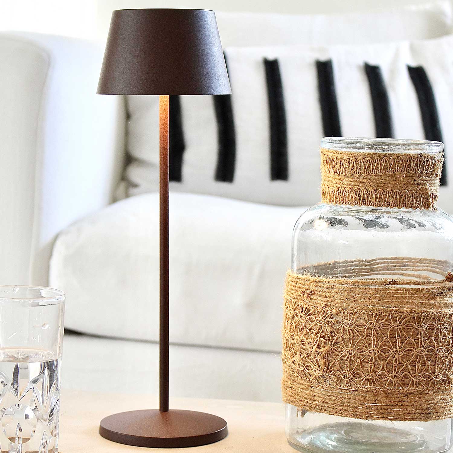 LOOM Design Modi Corten  - Bordlampe