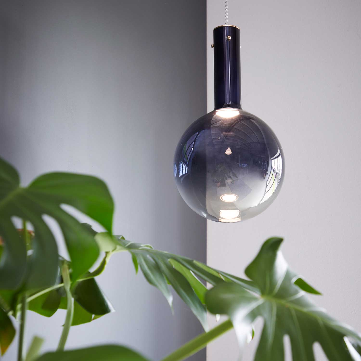 LOOM Design Raindrop 20 blå pendel