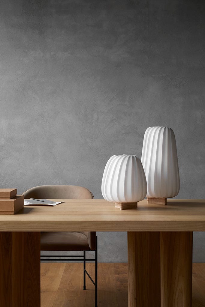 ST906 Hvid 47 cm Bordlampe