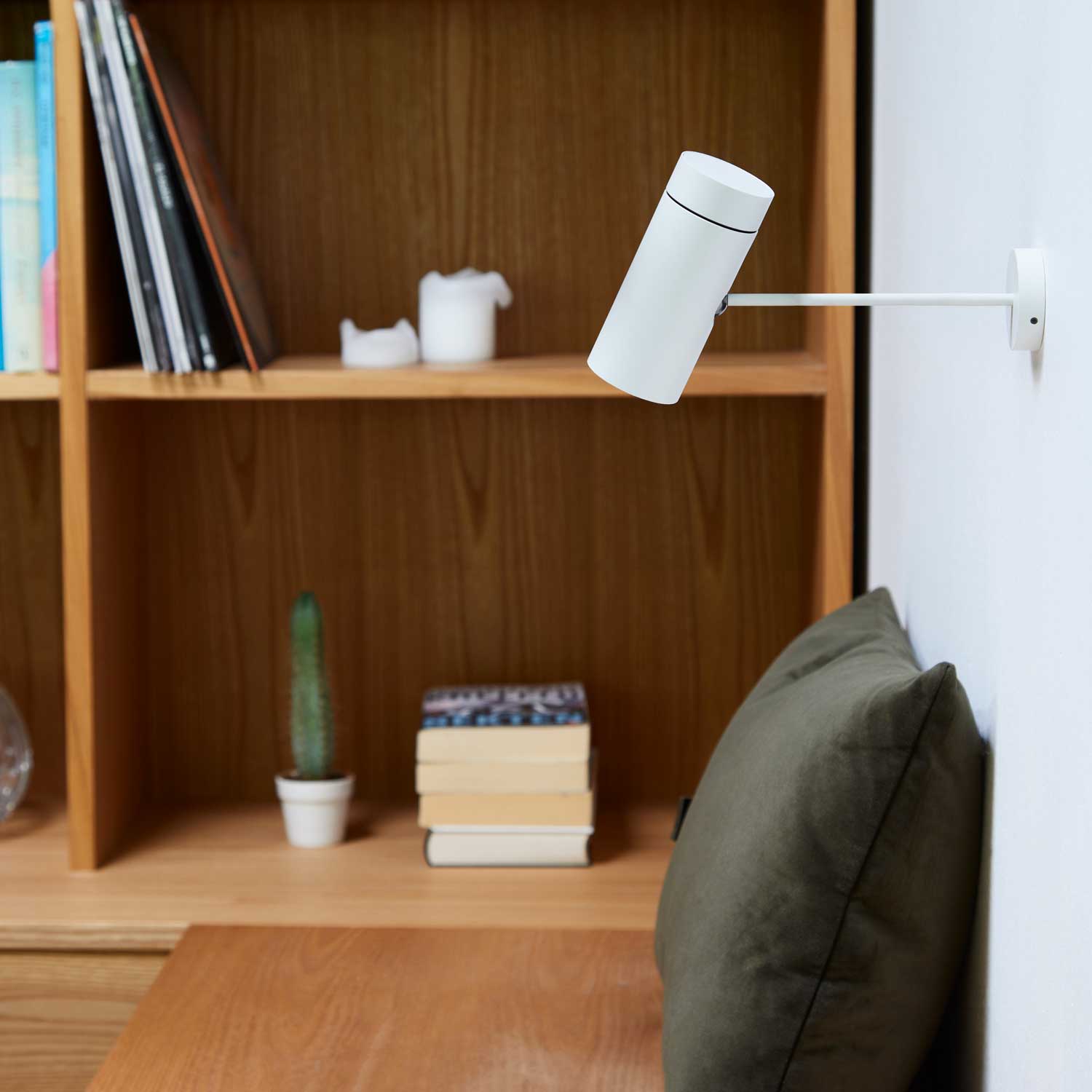 LOOM Design Sia Click hvid væg/loftsbase