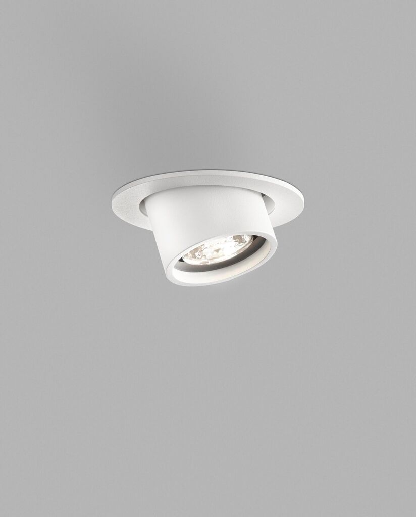 Light-Point Angle Downlight 2700/3000K 7W IP21 Hvid