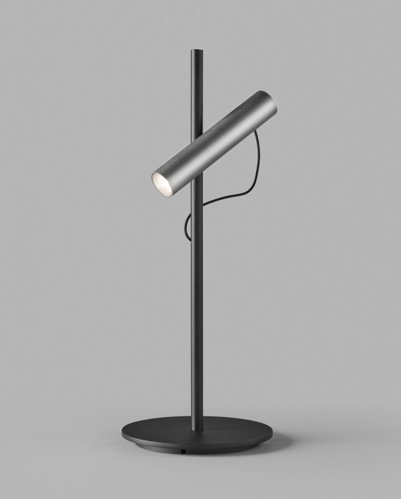 Spirit T1 titanium LED bordlampe billede 4