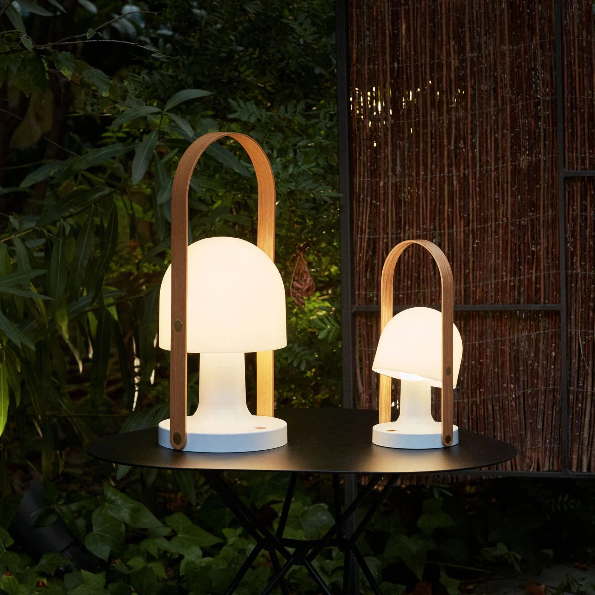 Follow Me Plus Table Lamp