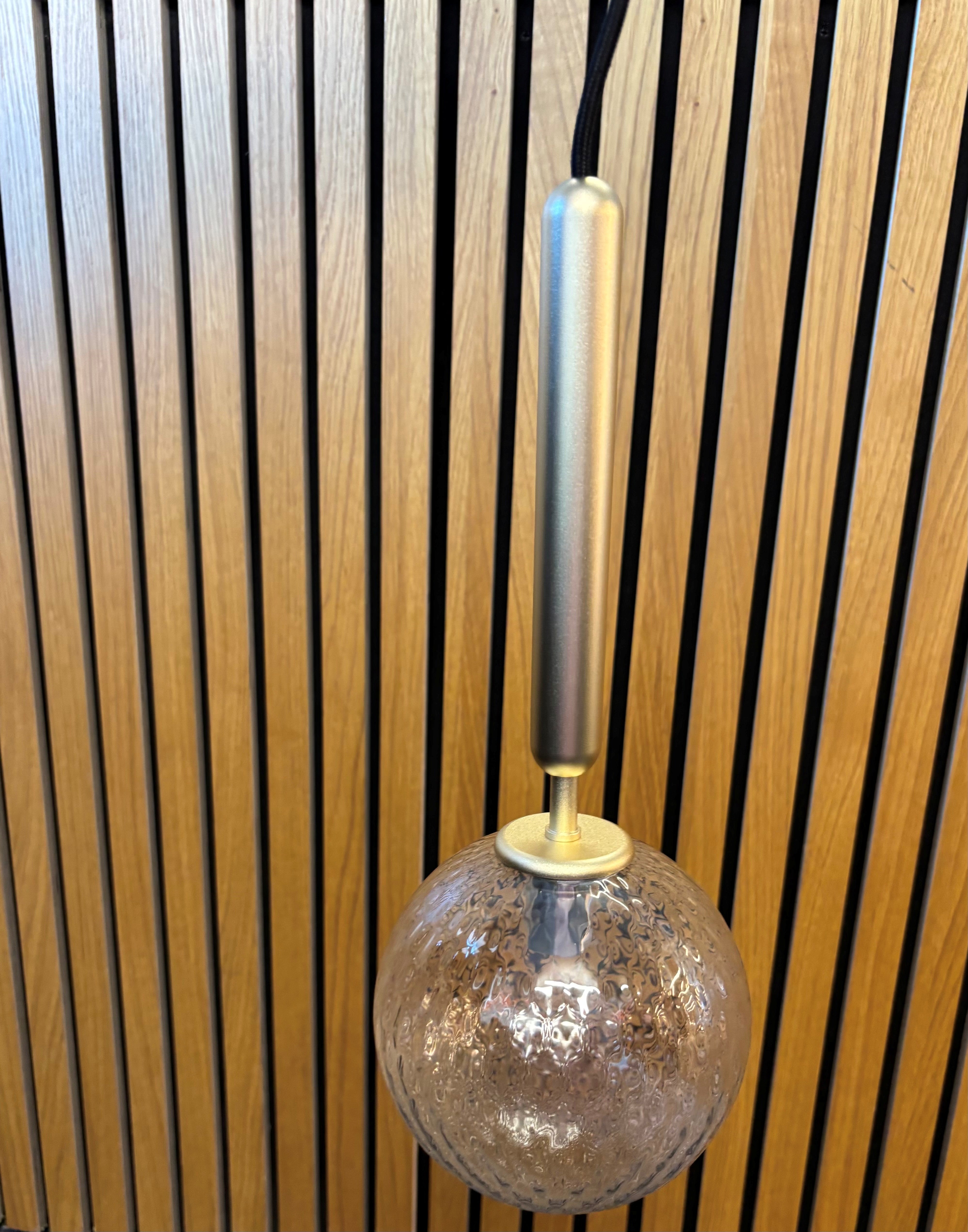 Miira 1 - Brass/Optic Clear