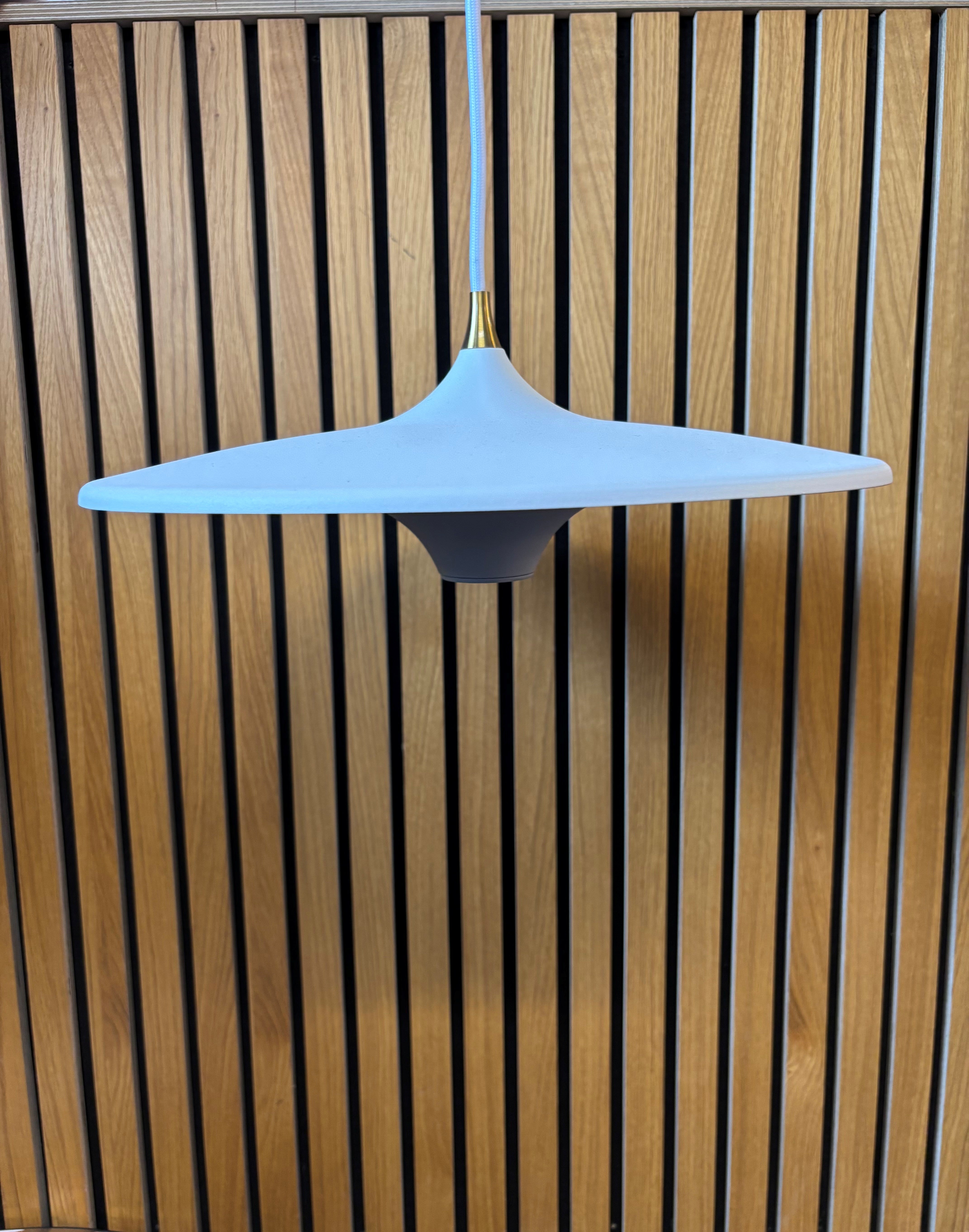 LOOM Design Moja 35 Pendant - Hvid - DEMO