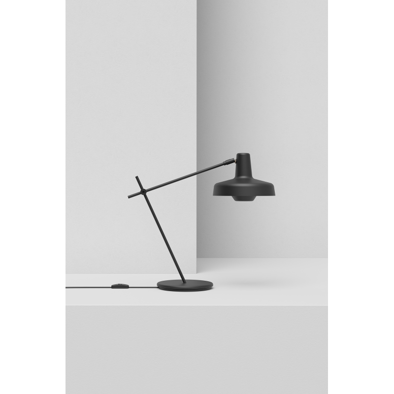 Arigato Table Palace Black - Grupa