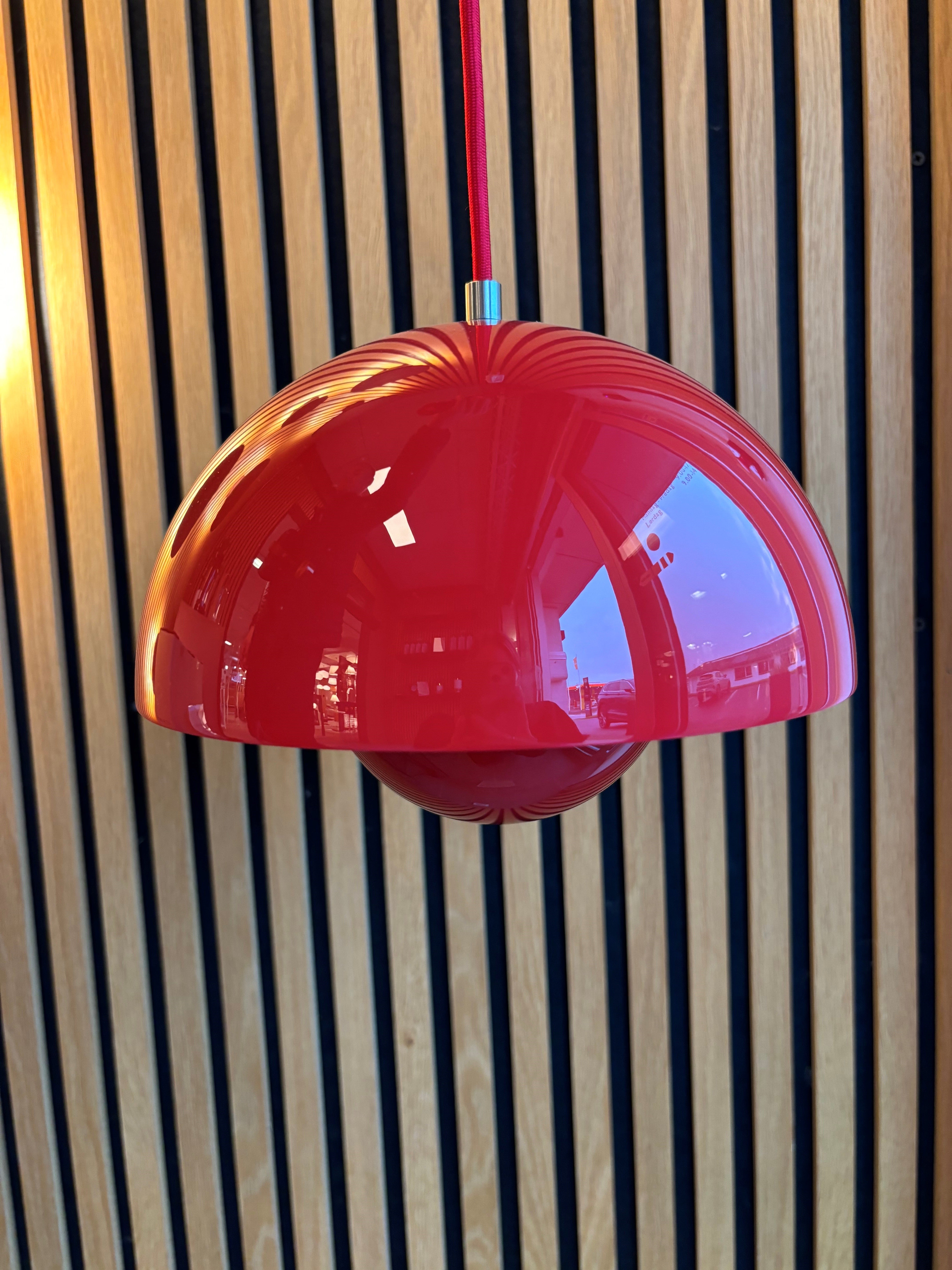 Flowerpot Pendel VP1 Vermilion Red