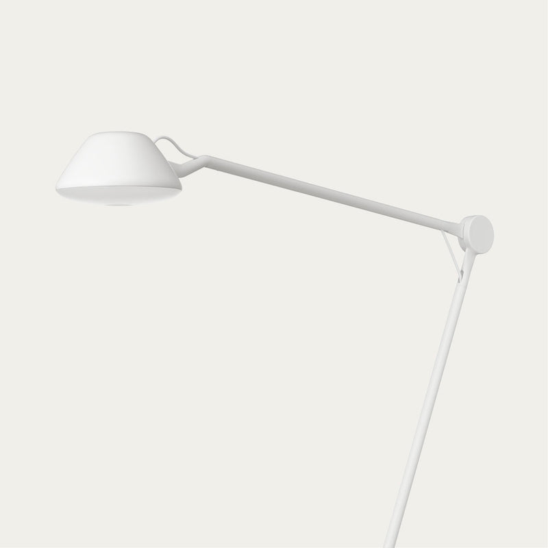 AQ01™ Hvid LED Plug-in Bordlampe