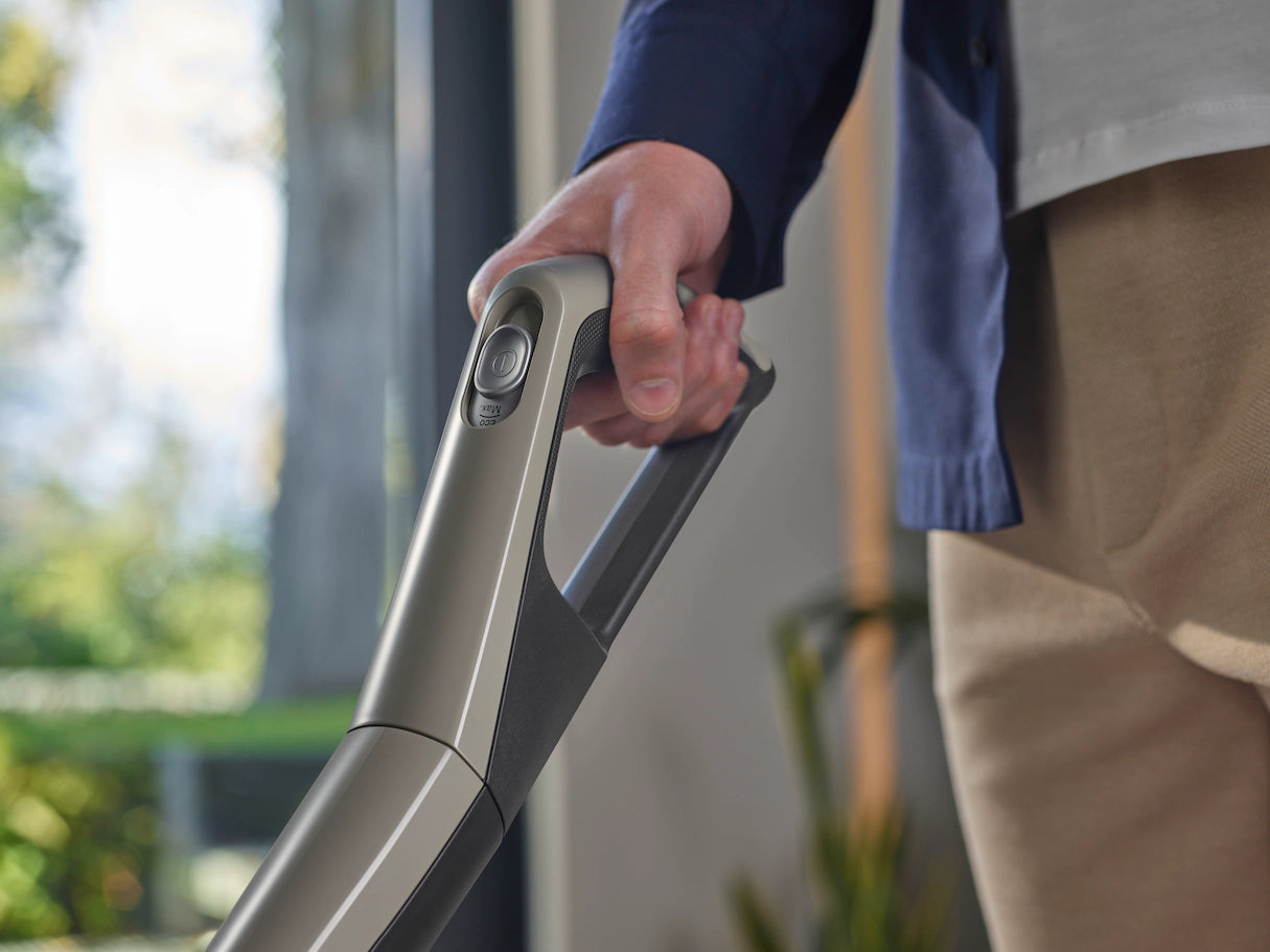 Miele close-up features