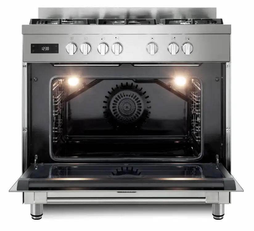 Hvidt gaskomfur med åben ovn