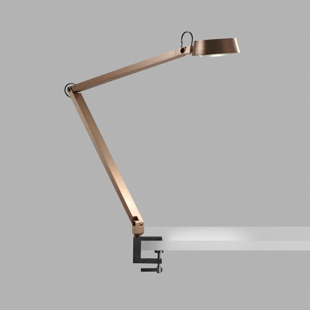 T2 Bordlampe fra Light-Point i rosegold