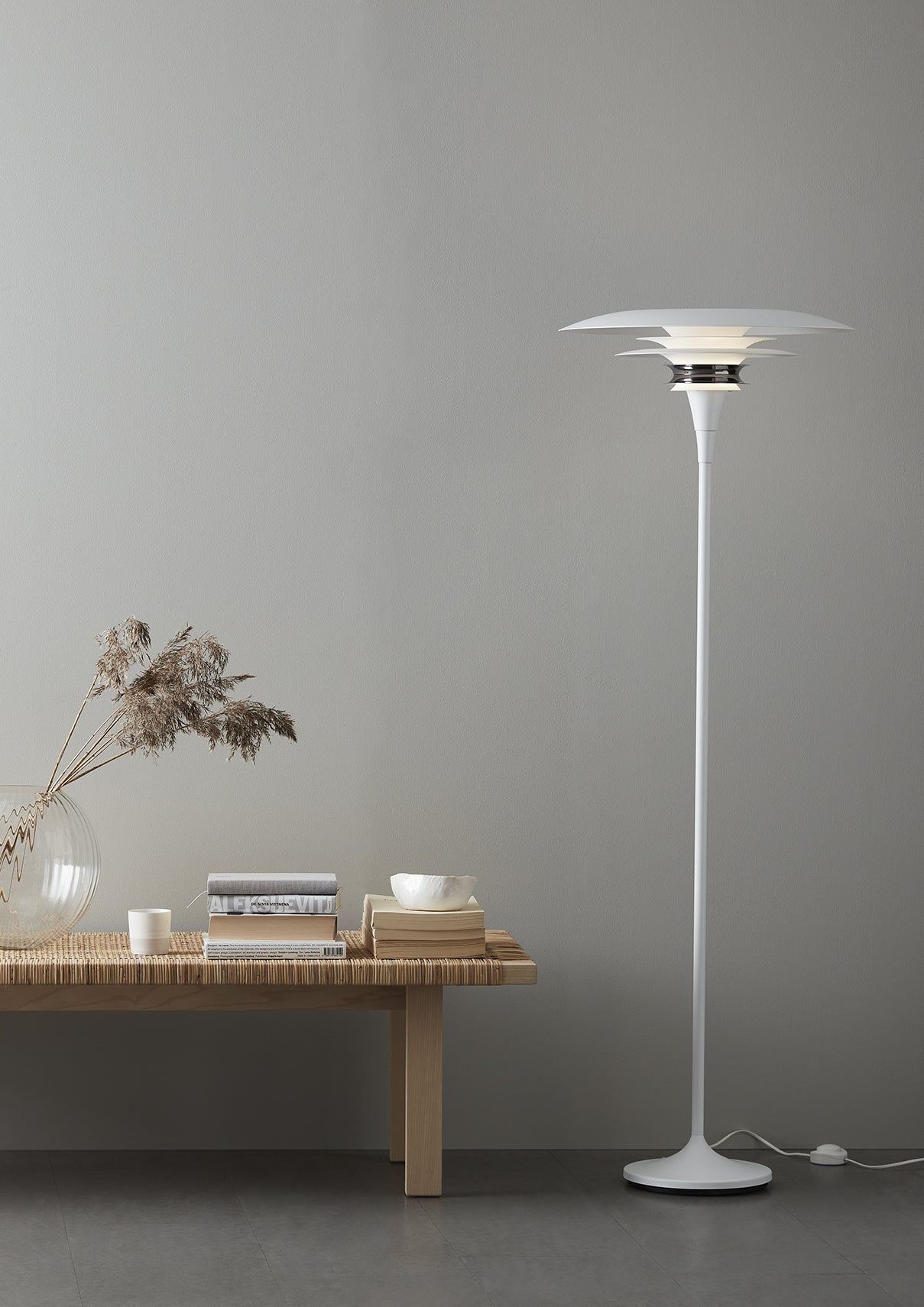 Diablo Gulvlampe Ø50 Mat hvid E27