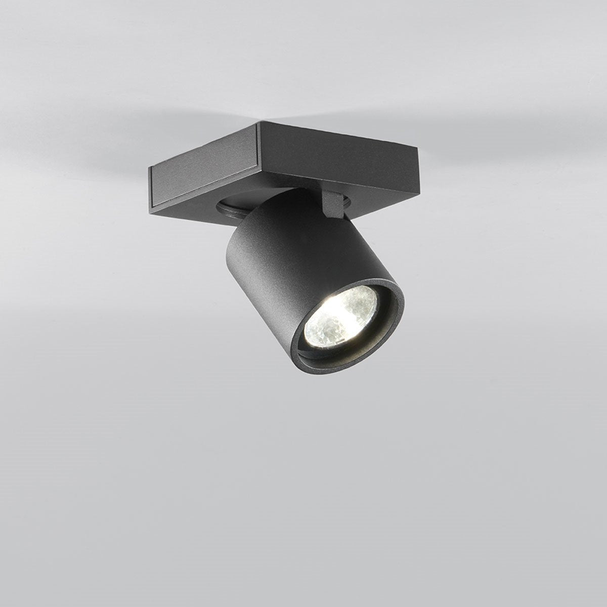 Sort light point spot FOCUS+ 1 BLACK LED 3000K