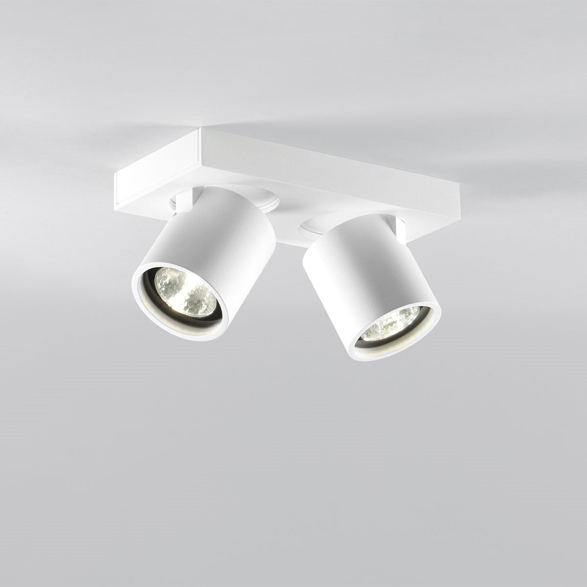 Hvid Light Point Focus 2 3000K lamper