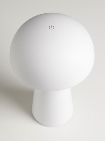 Nielsen Light portable lampe i hvid set oppe fra