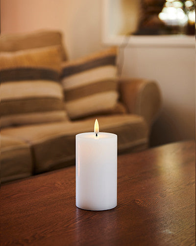 Sille Exclusive Ø7,5 x H12,5cm, Hvid - Indendørs Lys - Sirius Home