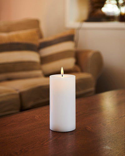 Sille Exclusive Ø7,5 x H15cm, Hvid - Indendørs Lys - Sirius Home