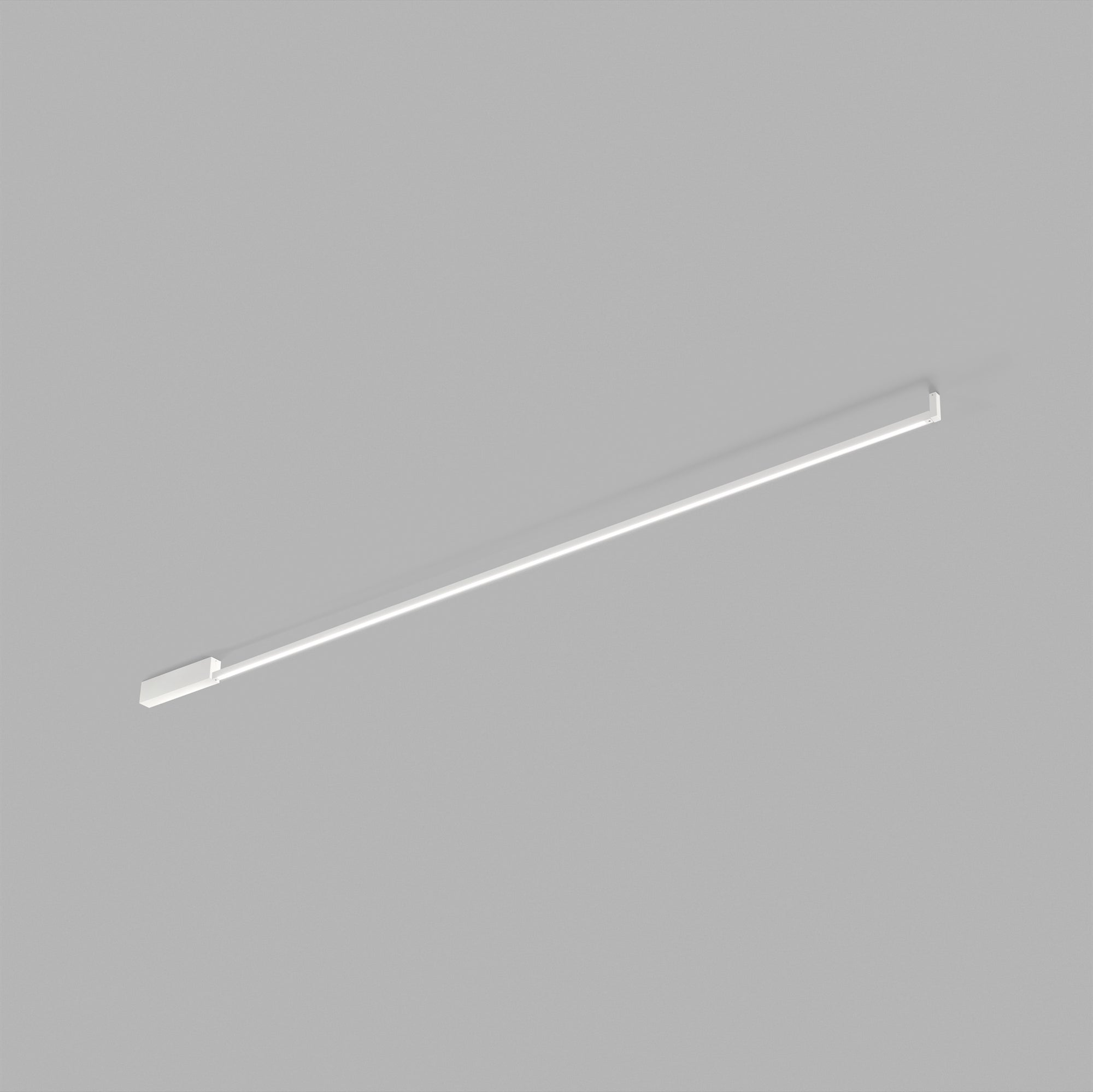 Stripe S2000 C/W Hvid Lofts/Væglampe