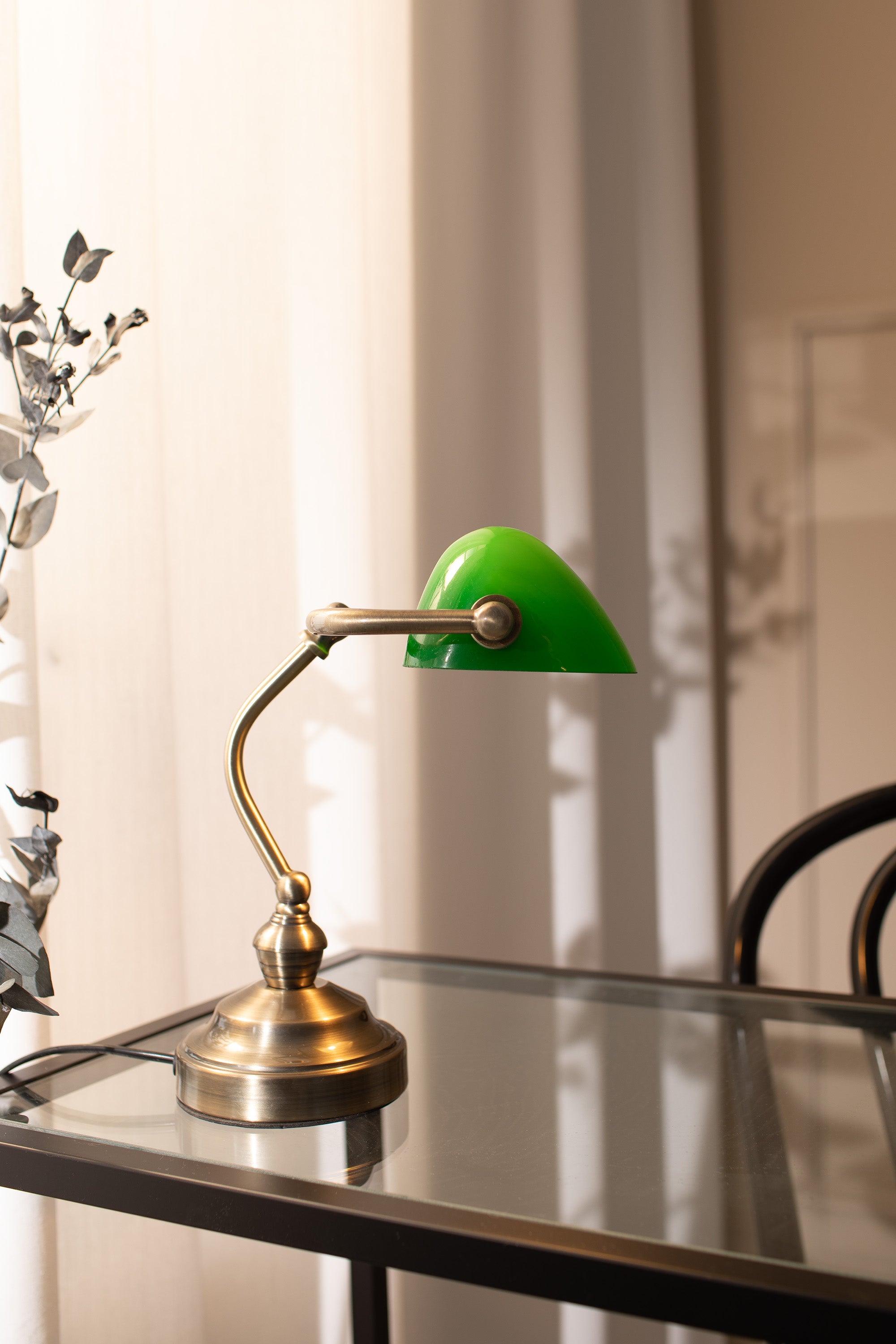 Den unikke bordlampe fra Markslöjd Bankers Bordlampe Grøn 25cm