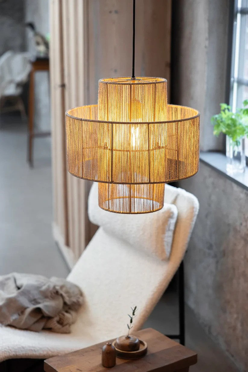 Zoomet helt ind på den elegante lampe Soga Loftslampe i Nature