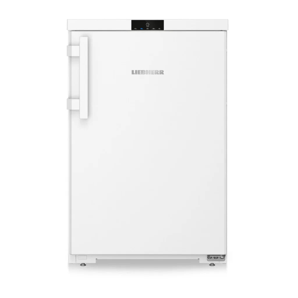 Zoomet ind på en lukket Liebherr FE1404-20 fryseskab med SmartFrost – 107 liter