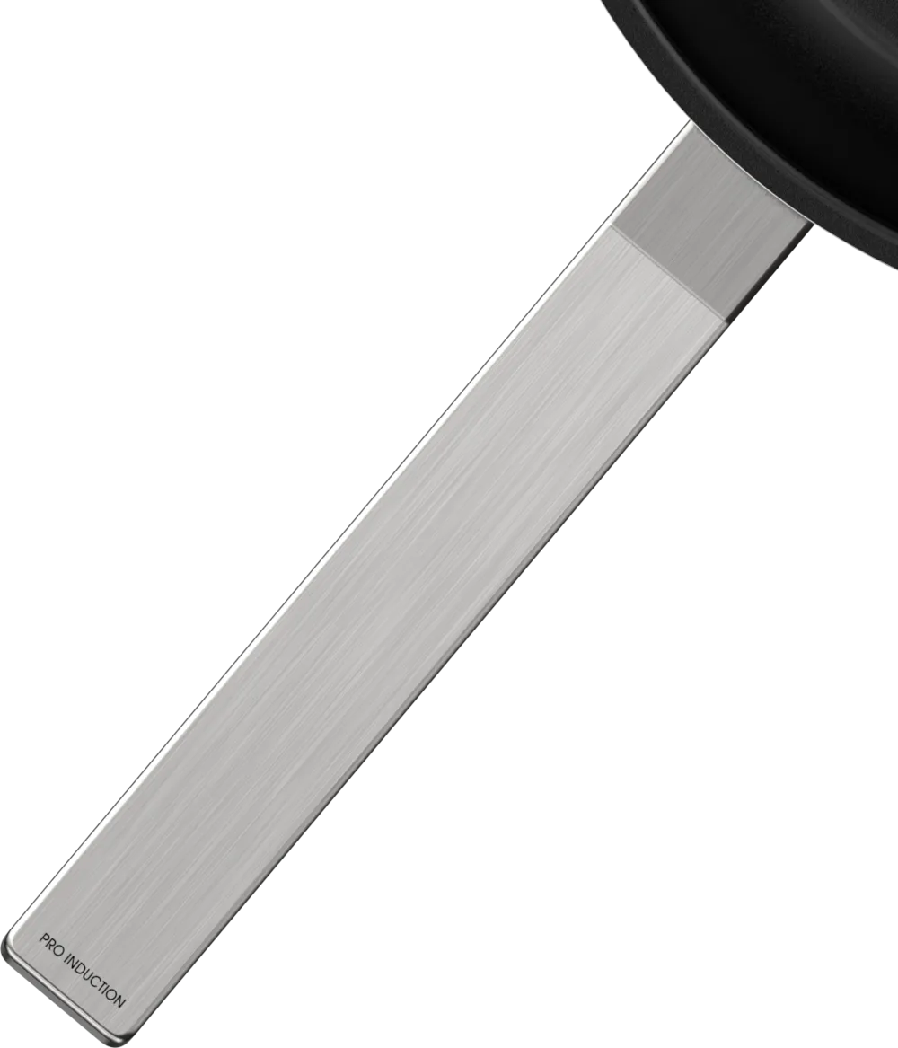 Zoomet ind på det nemme betjente håndtag på Siemens HZ9CF240 Pande