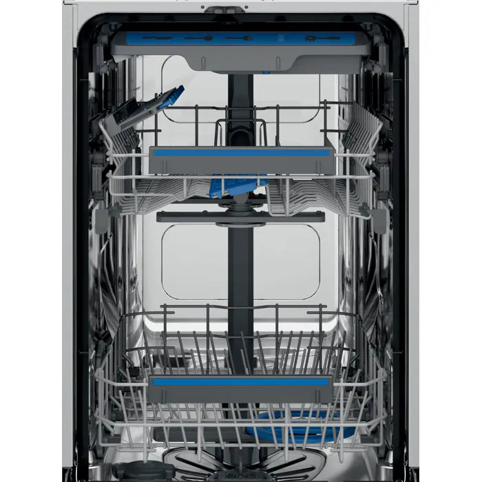 Zoomet ind på kurvene i Electrolux ESG63400SW smal opvaskemaskine
