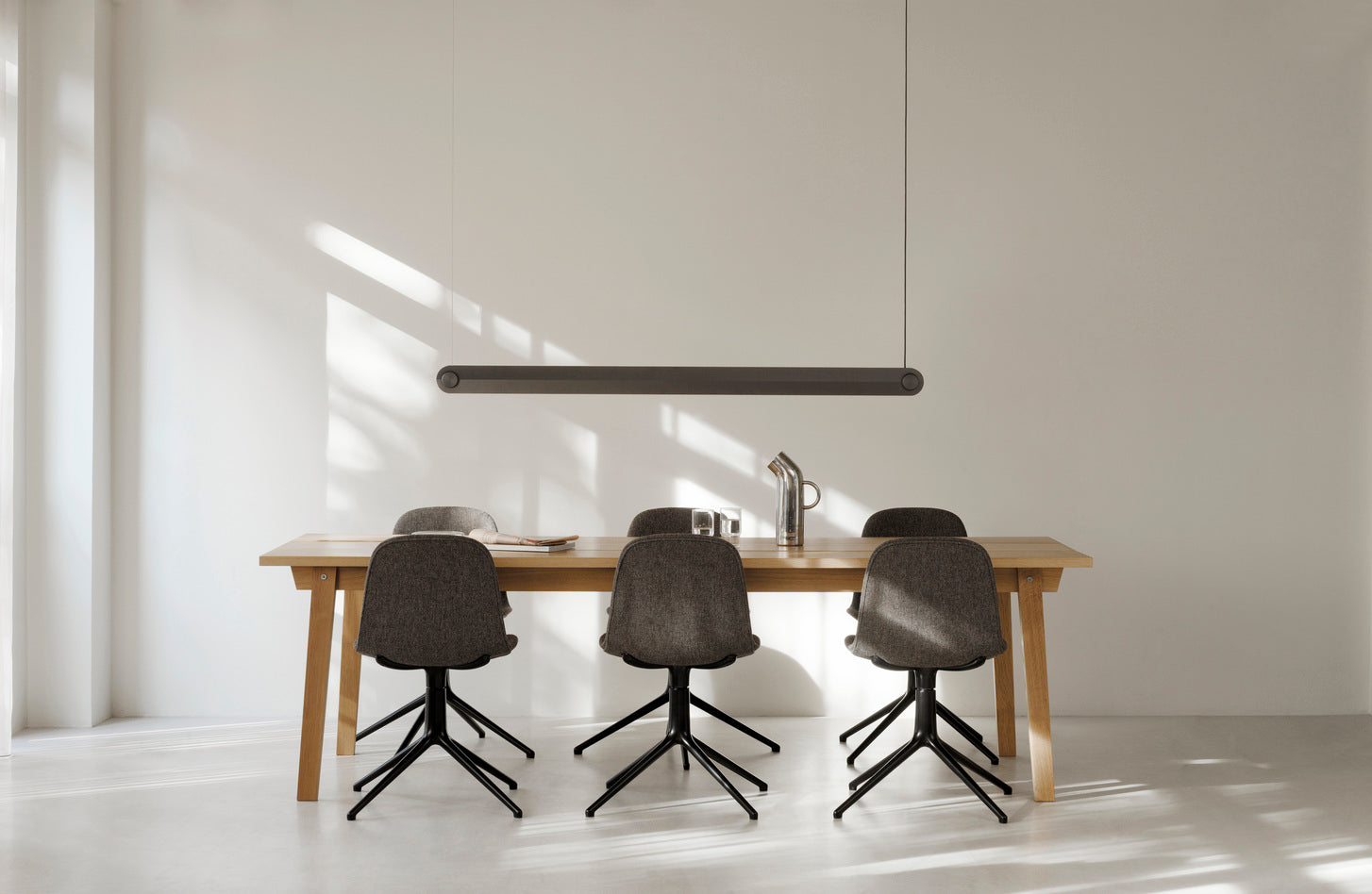 Dim Linear miljø spisebord