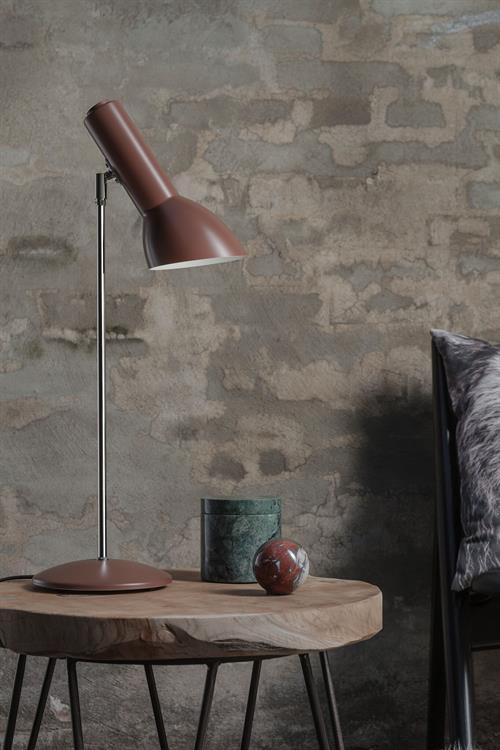 Oblique Teglrød/Krom - Bordlampe