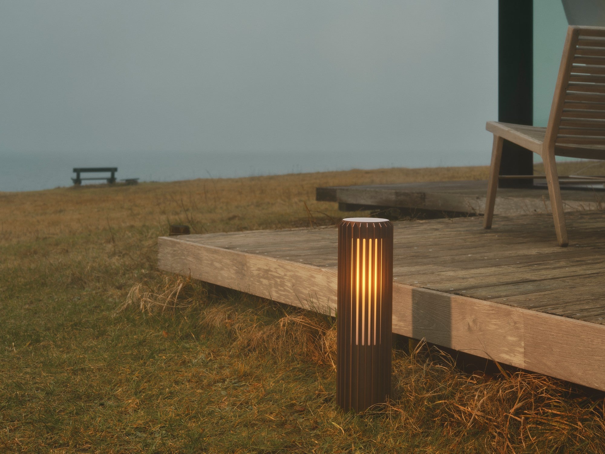 Nyd problemfrit vejret udenfor med Nordlux' Aludra 45 Seaside-serie