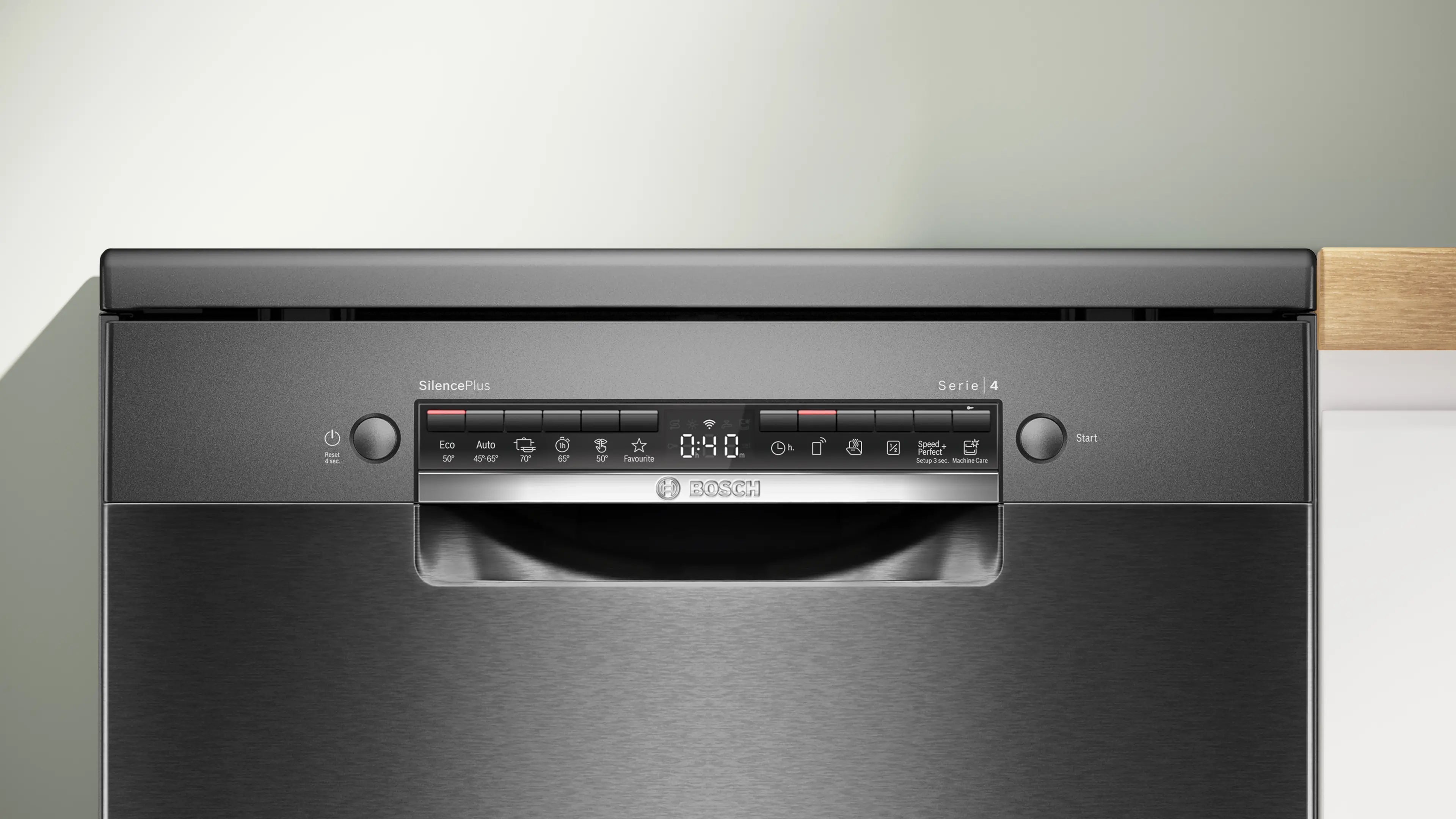 Kontrolpanelet på Bosch SMS4EMC06E fritstående opvaskemaskine