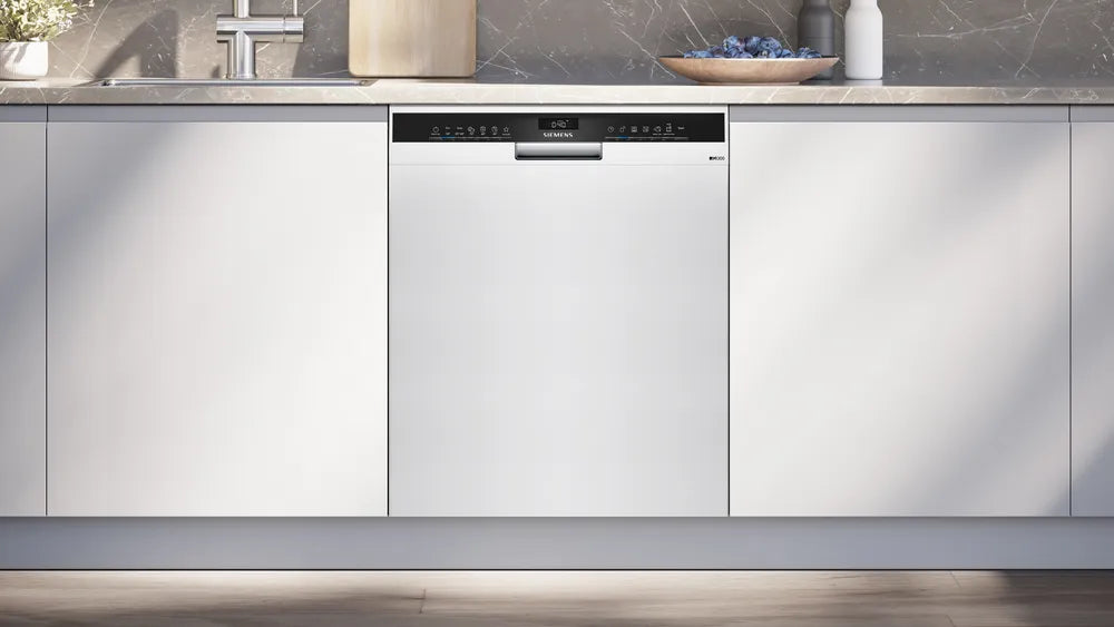 Siemens SN43HW00VS i køkkenet