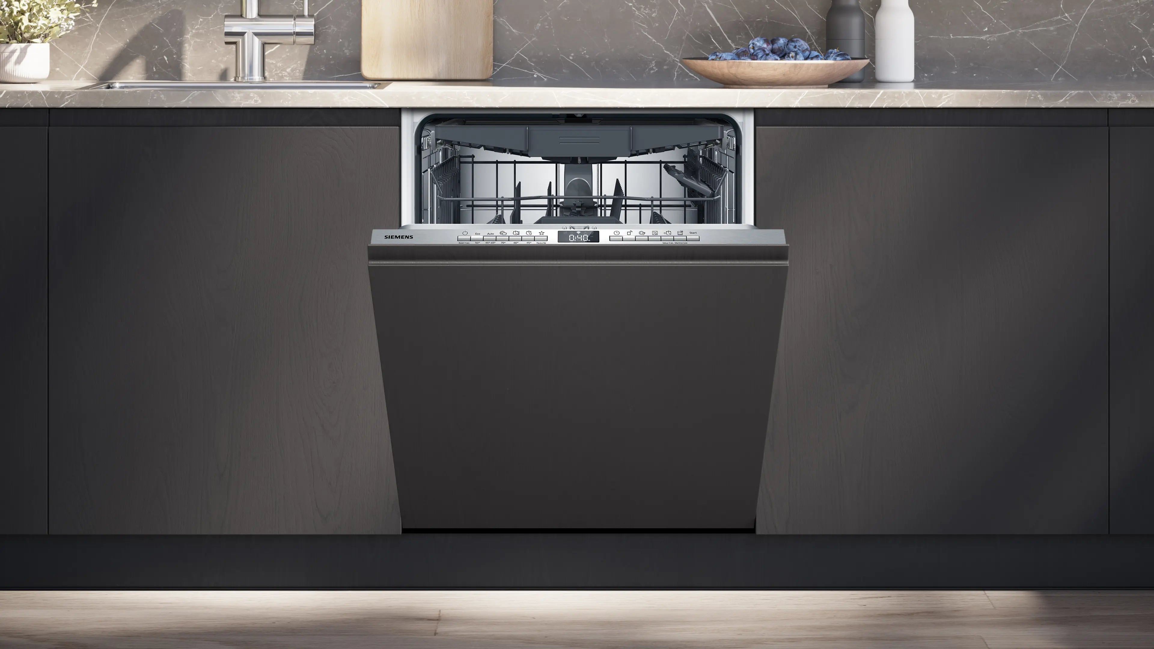 Siemens SN65ZX16CE fuldintegrerbar opvaskemaskine installeret og klar