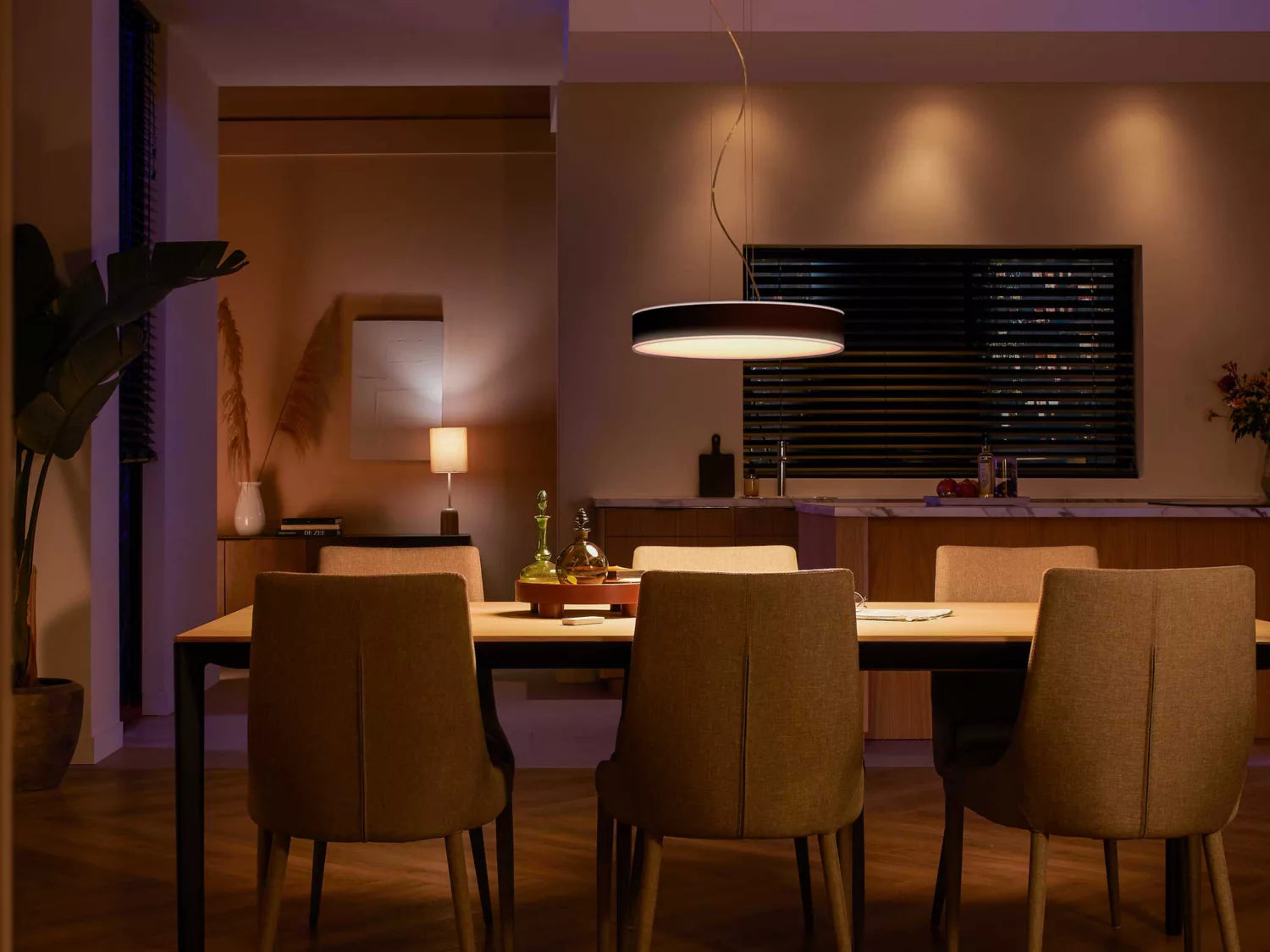 Philips Hue Enrave sort pendel LED 33.5W