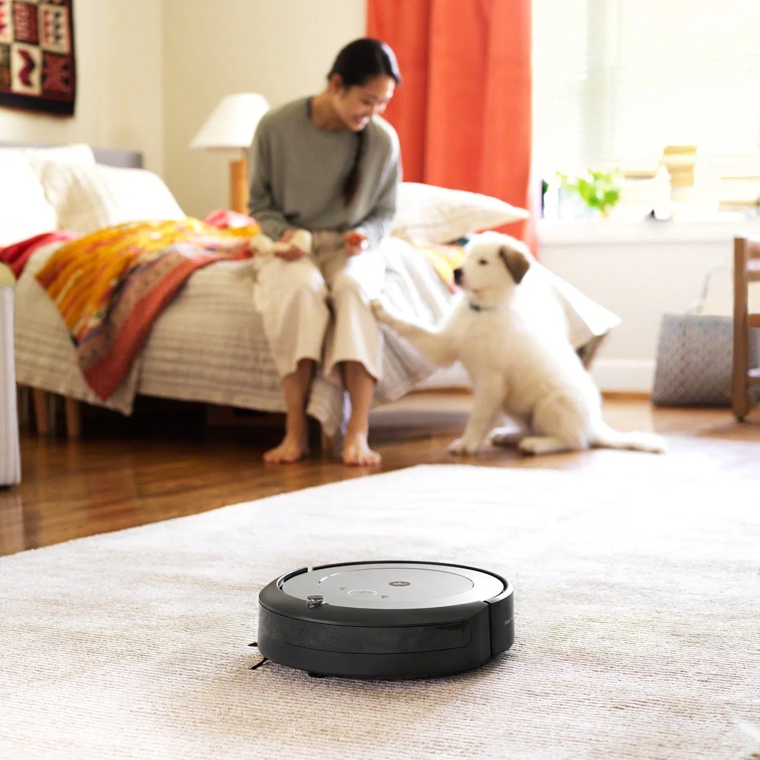 iRobot Roomba i1556+ salt robotstøvsuger er dyrevenlig i både lyd og funktion
